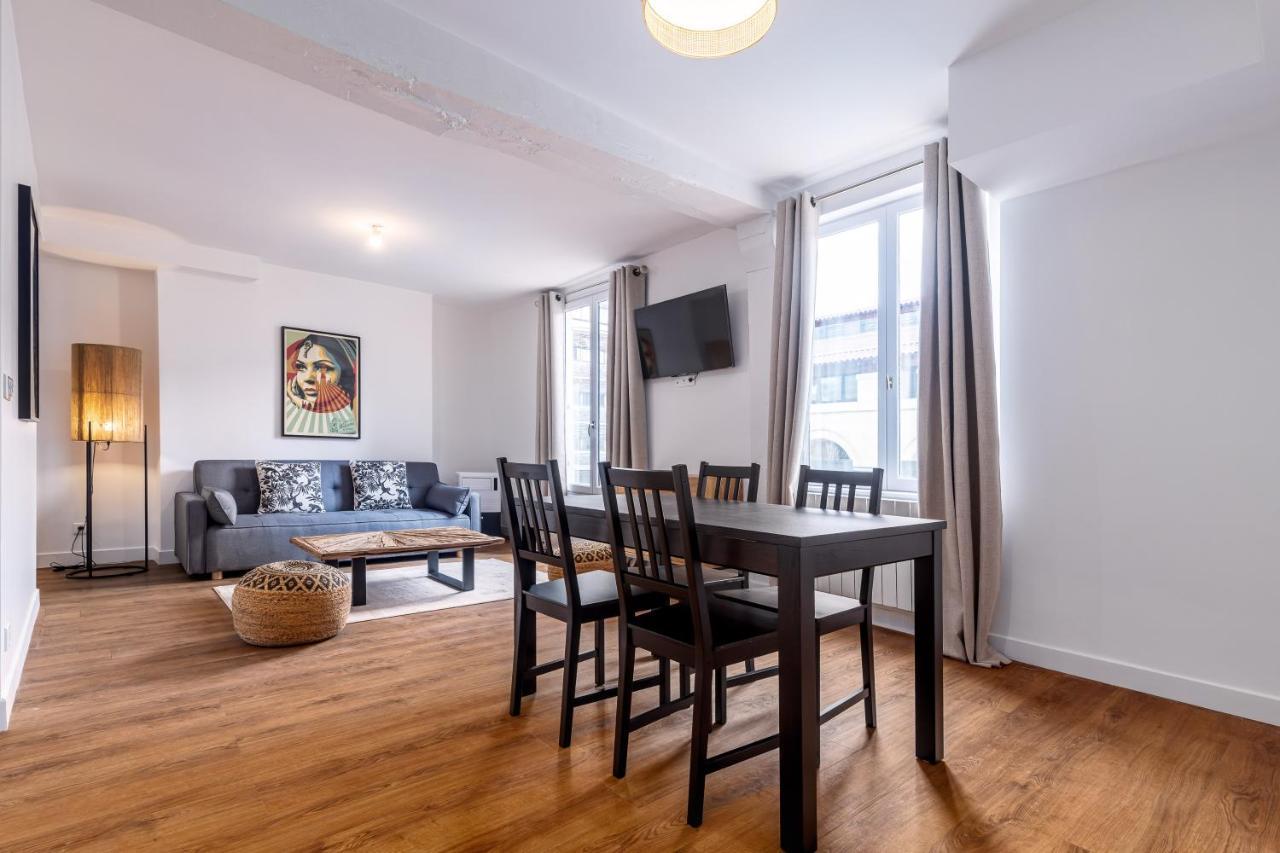Cosy Flat In Saint-germain Des Pres Paris